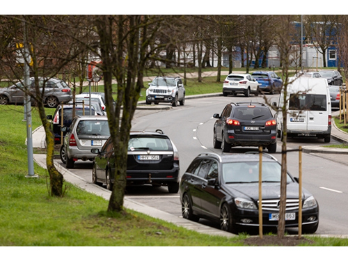 Lietuvos automagistralėse ir greitkeliuose – mažesnis greitis